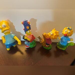 BART SIMPSON FAMILY FIGURINES  APPROX 3” 
FOUR PIECES   GOOD CONDITION